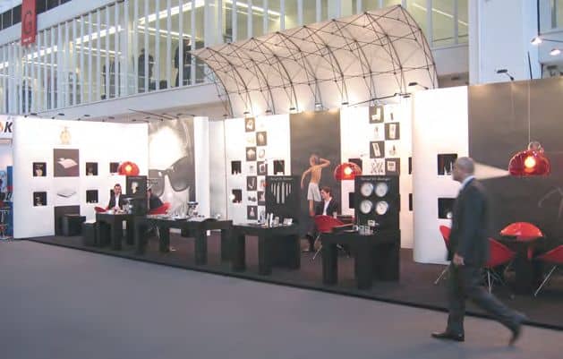 Many different configurations can be designed using a range of basic components from the Expand 2000 system. A range of basic components from the Expand 2000 system.