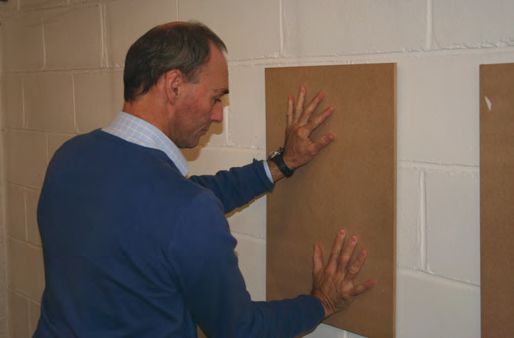 Poppit 4 big Poppit, the display fastener for quick and effective sign and display mounting