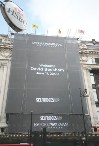 The cover panel in place prior to the unveiling of the huge banner