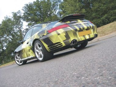 Porsche 911 wrapped with the Metamark MD7 media and matching MG900 laminate.