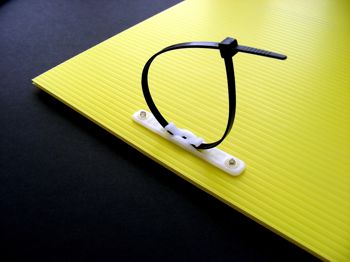 SignClip TF attached to corrugated plastic