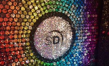 Sequin Screen Shimmerdisc makes an impact - Sign Update