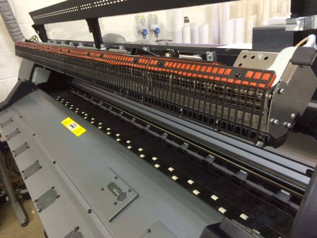 Inside the HP Latex 26500 (61 inch) wide format Printer