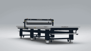 rr 540 170s plus studio 2 1 Smith partners with Mondu