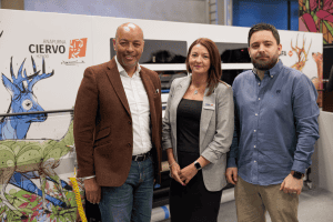 L R Owen Russell Director Digital Plus Emma Plant Agfa Sales Manager North – Inkjet UK David Brisk Sales Director Digital Plus Digital Plus invests in UK’s first limited-edition Agfa printer