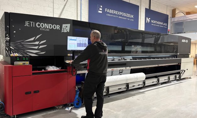 The first Agfa Jeti Condor RTR5200 touches down in the UK