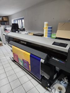Fujifilm Gonzo Image2 Gonzo Design elevates print quality with Fujifilm's Acuity Triton